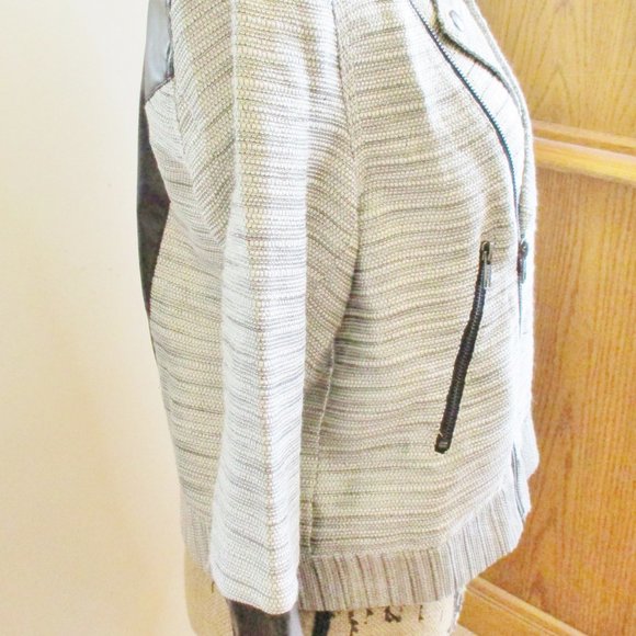 NWT Minkpink Silver Fox Motorcycle Style Jacket, Faux Leather Accents, Small - Picture 5 of 14